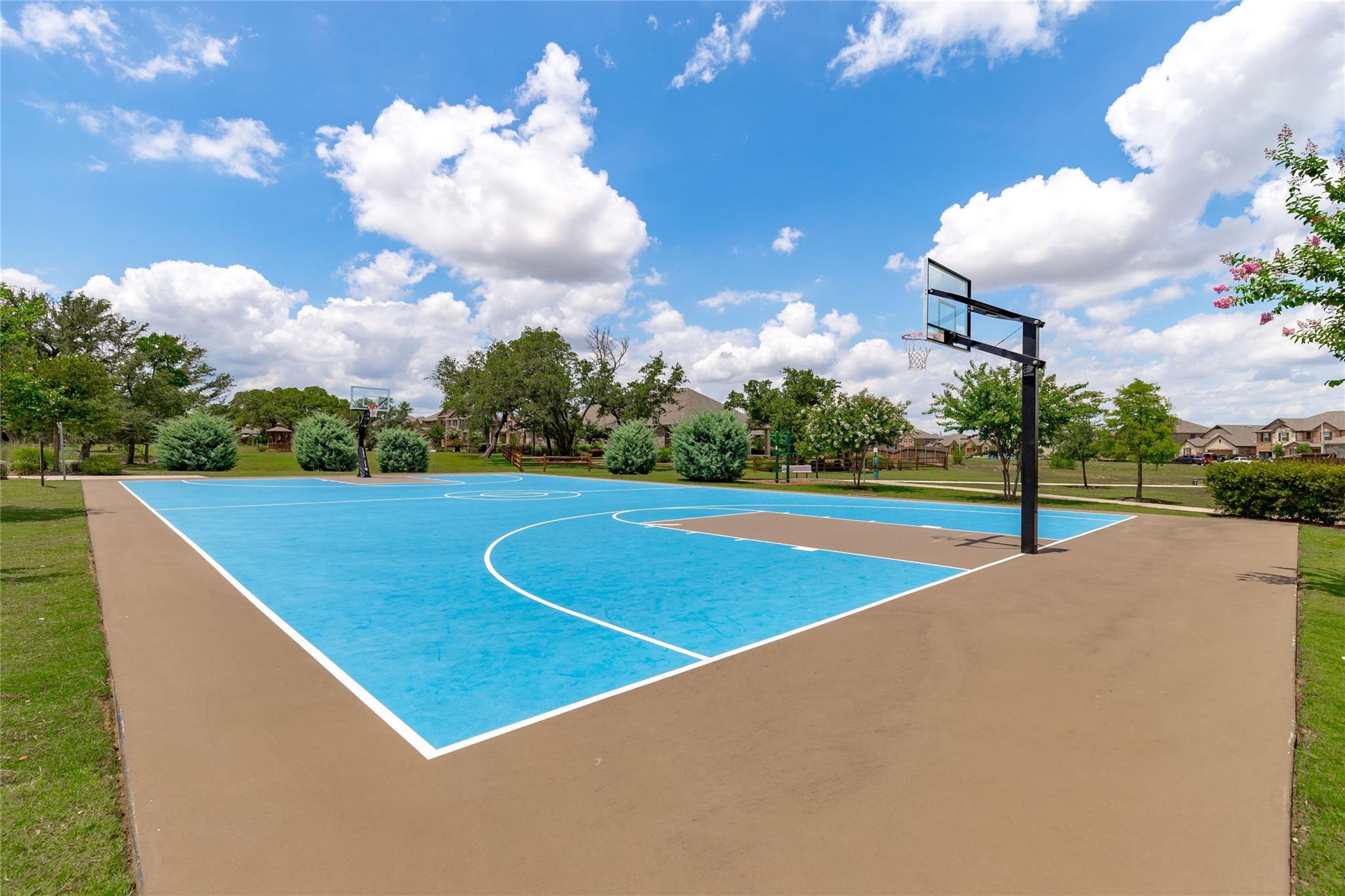 1724 Stinnett Dr, Leander, TX 78641