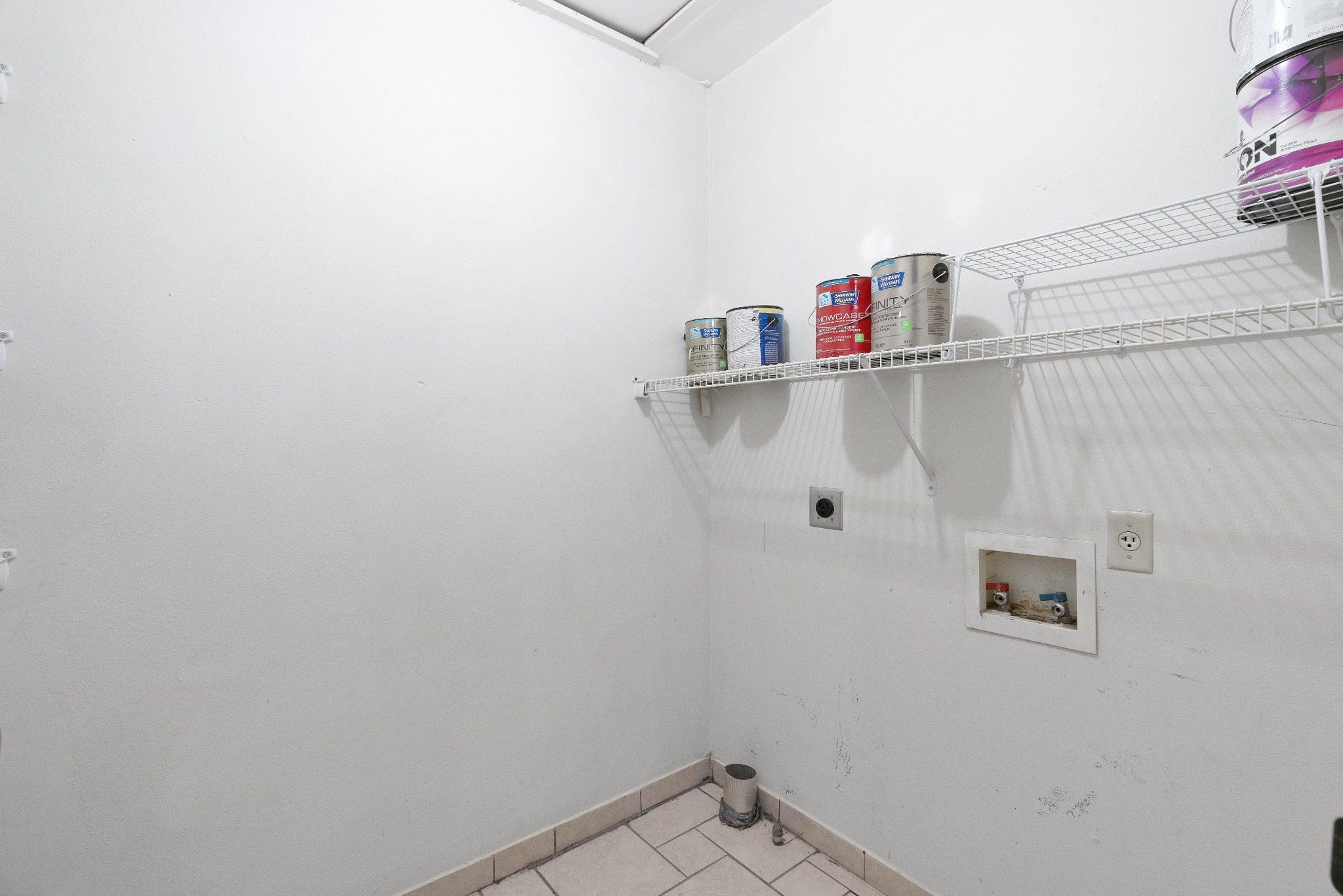 1304 Delano # A, Austin, TX 78721