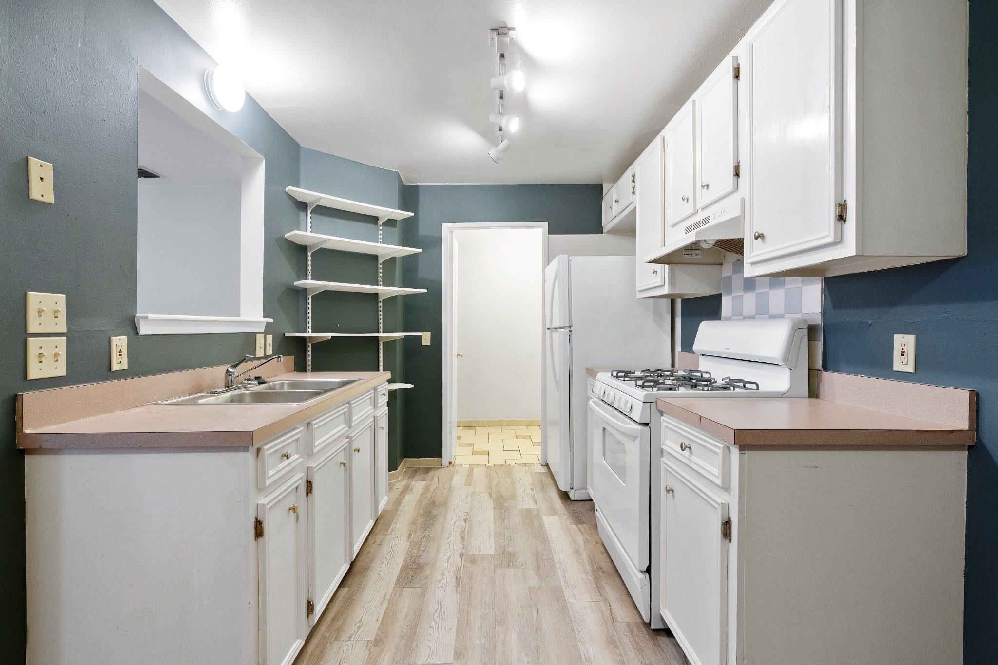 1304 Delano # A, Austin, TX 78721