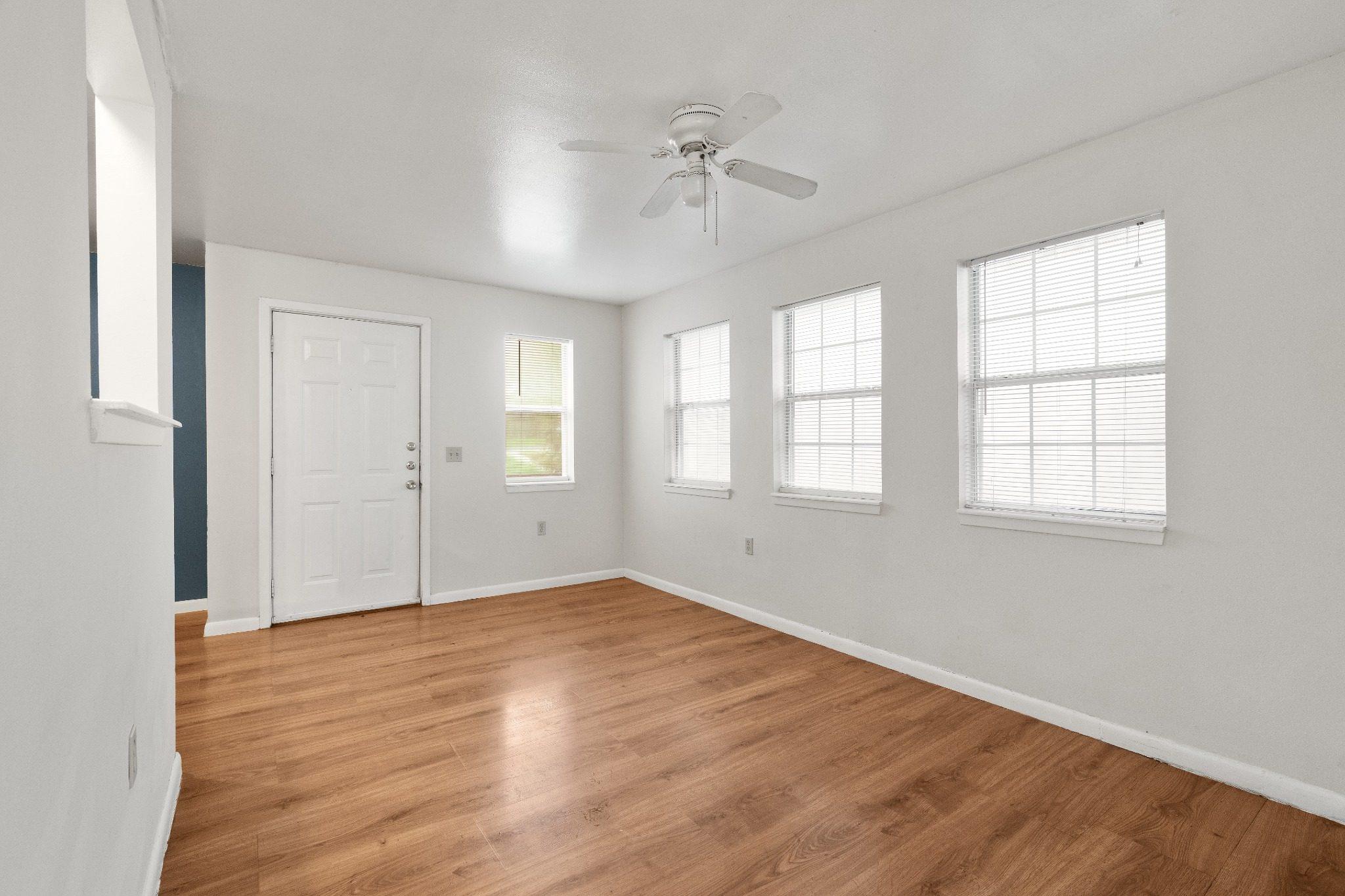 1304 Delano # A, Austin, TX 78721