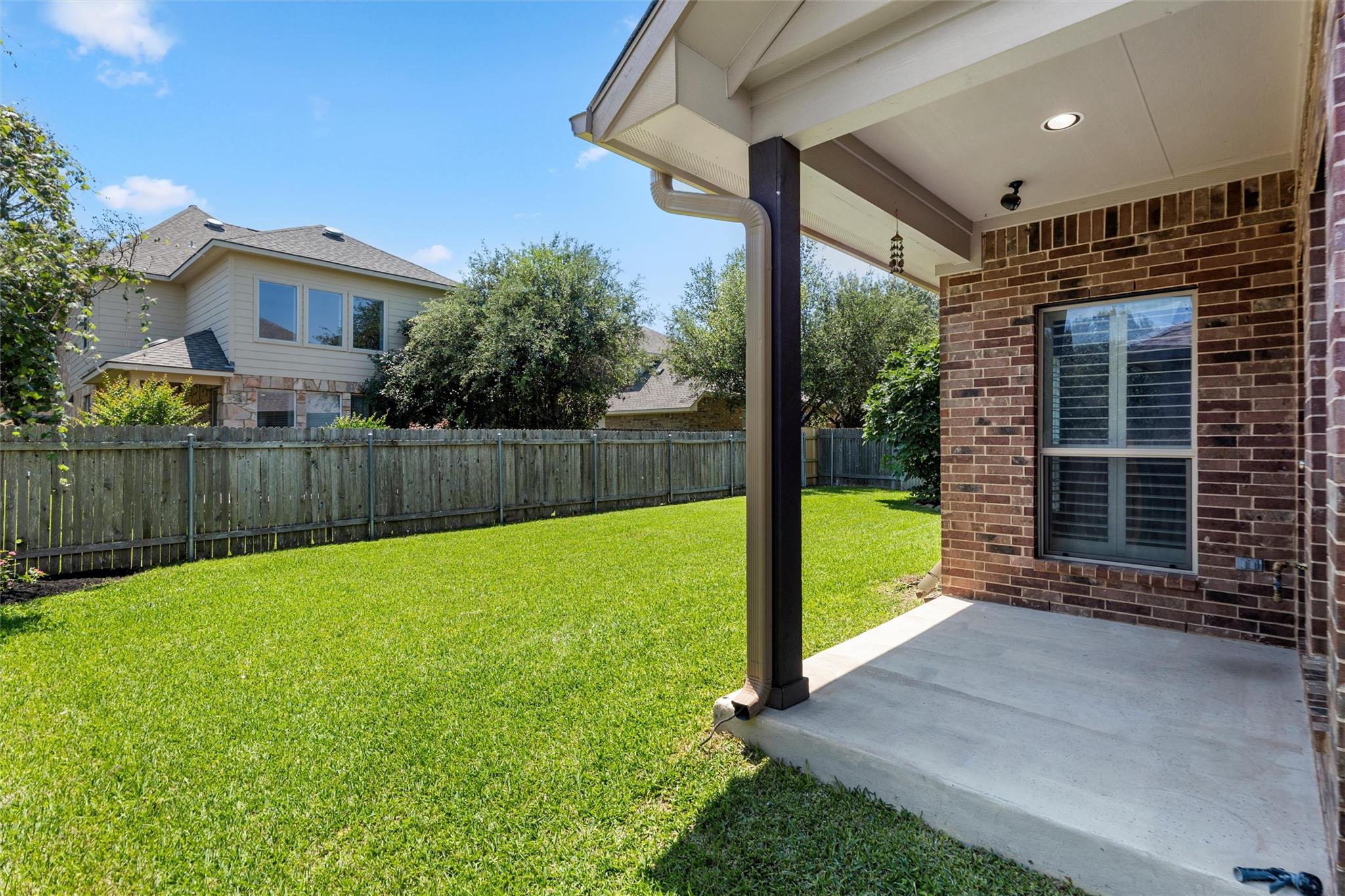2693 Mirasol Loop, Round Rock, TX 78681