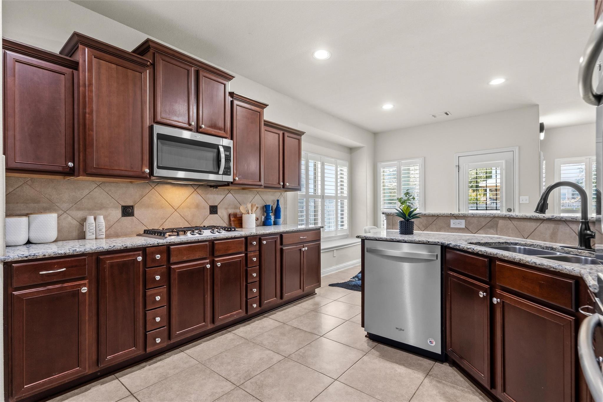 2693 Mirasol Loop, Round Rock, TX 78681