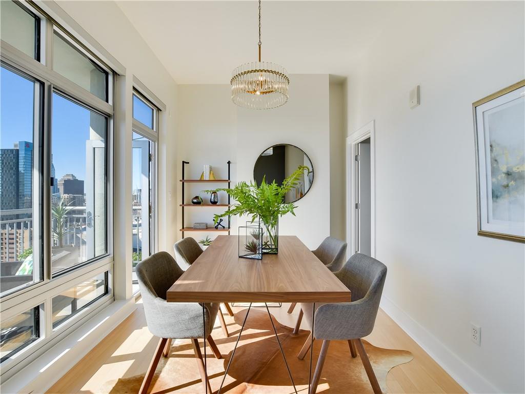 603 Davis St # 2001, Austin, TX 78701