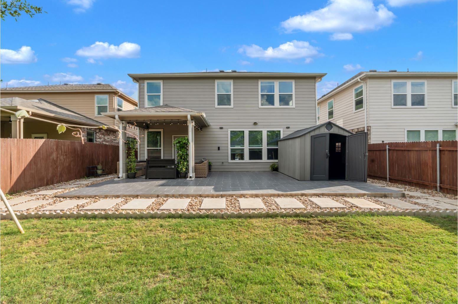 520 Ayinger Ln, Austin, TX 78728