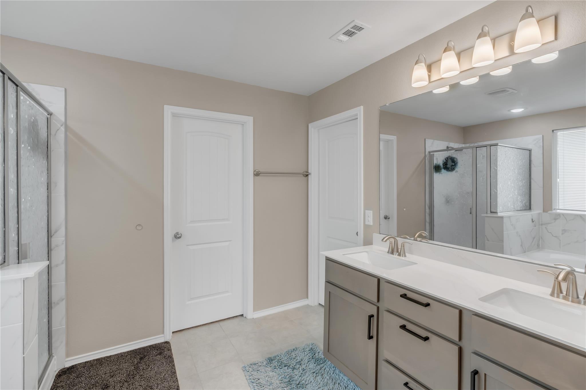 520 Ayinger Ln, Austin, TX 78728