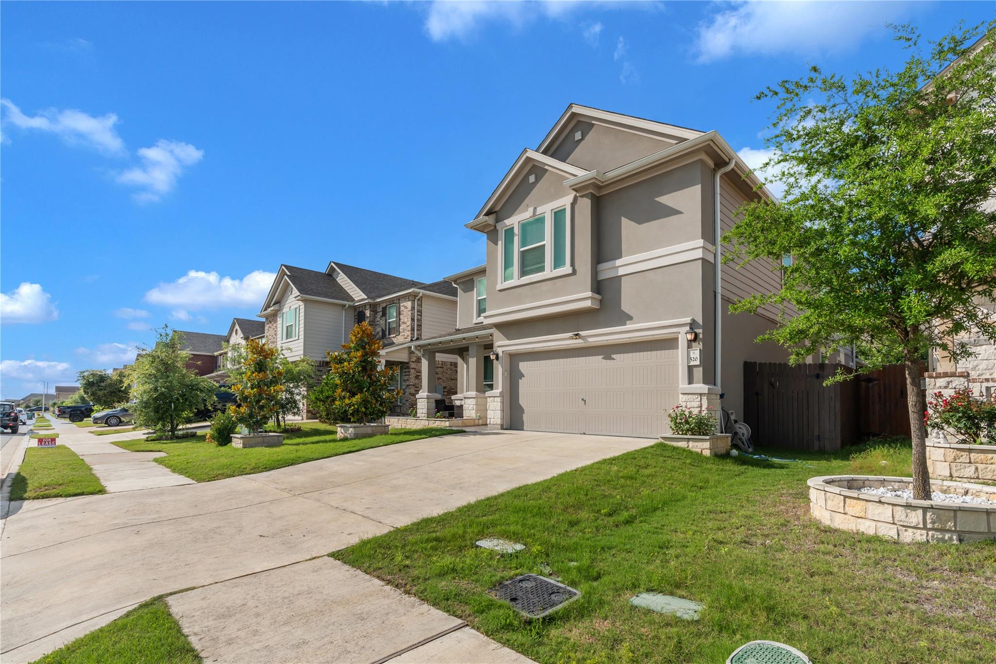 520 Ayinger Ln, Austin, TX 78728