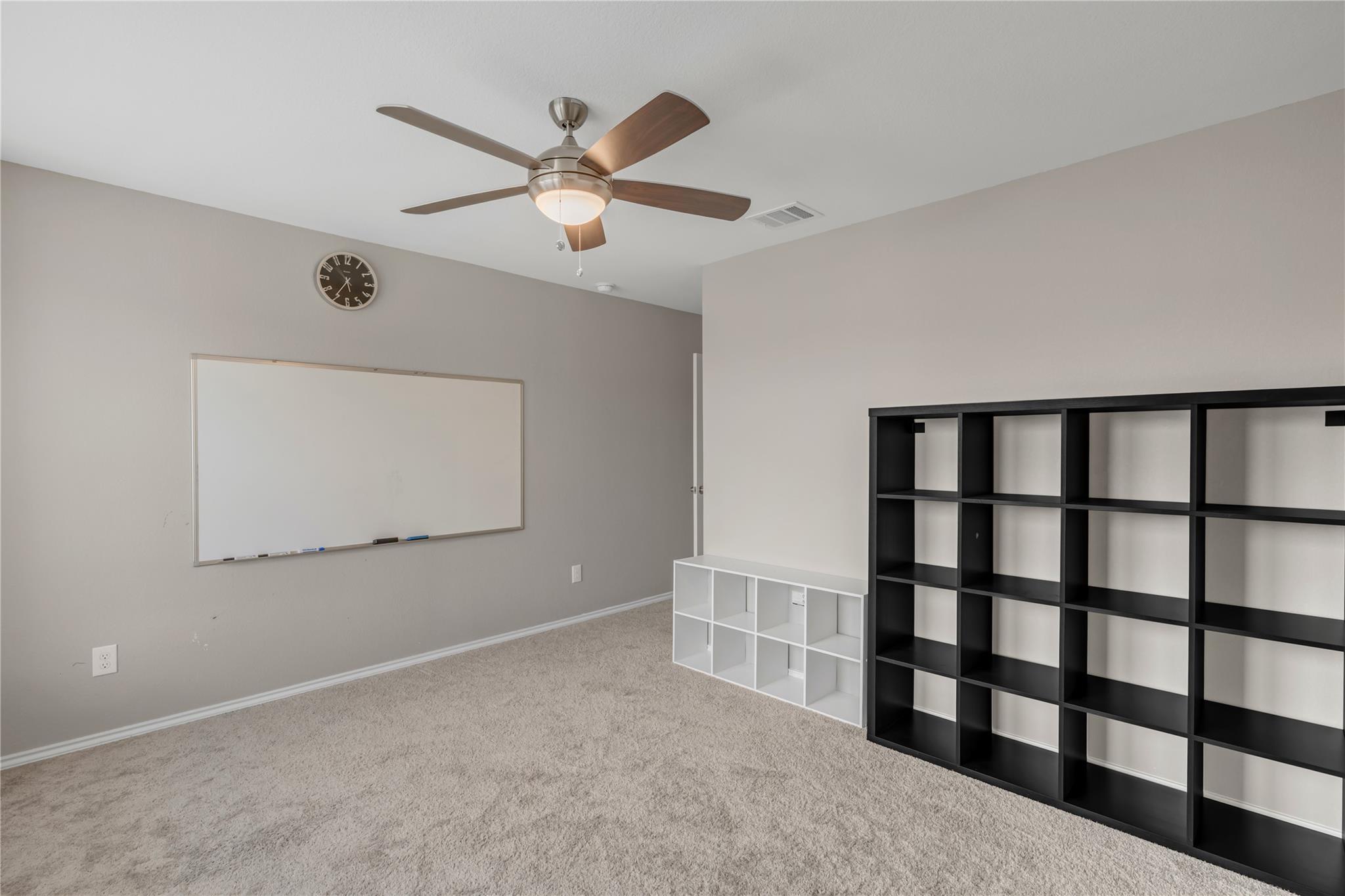 520 Ayinger Ln, Austin, TX 78728