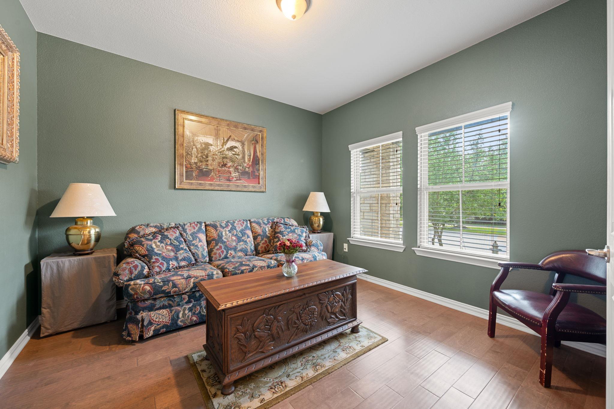8800 Slater Dr, Austin, TX 78747