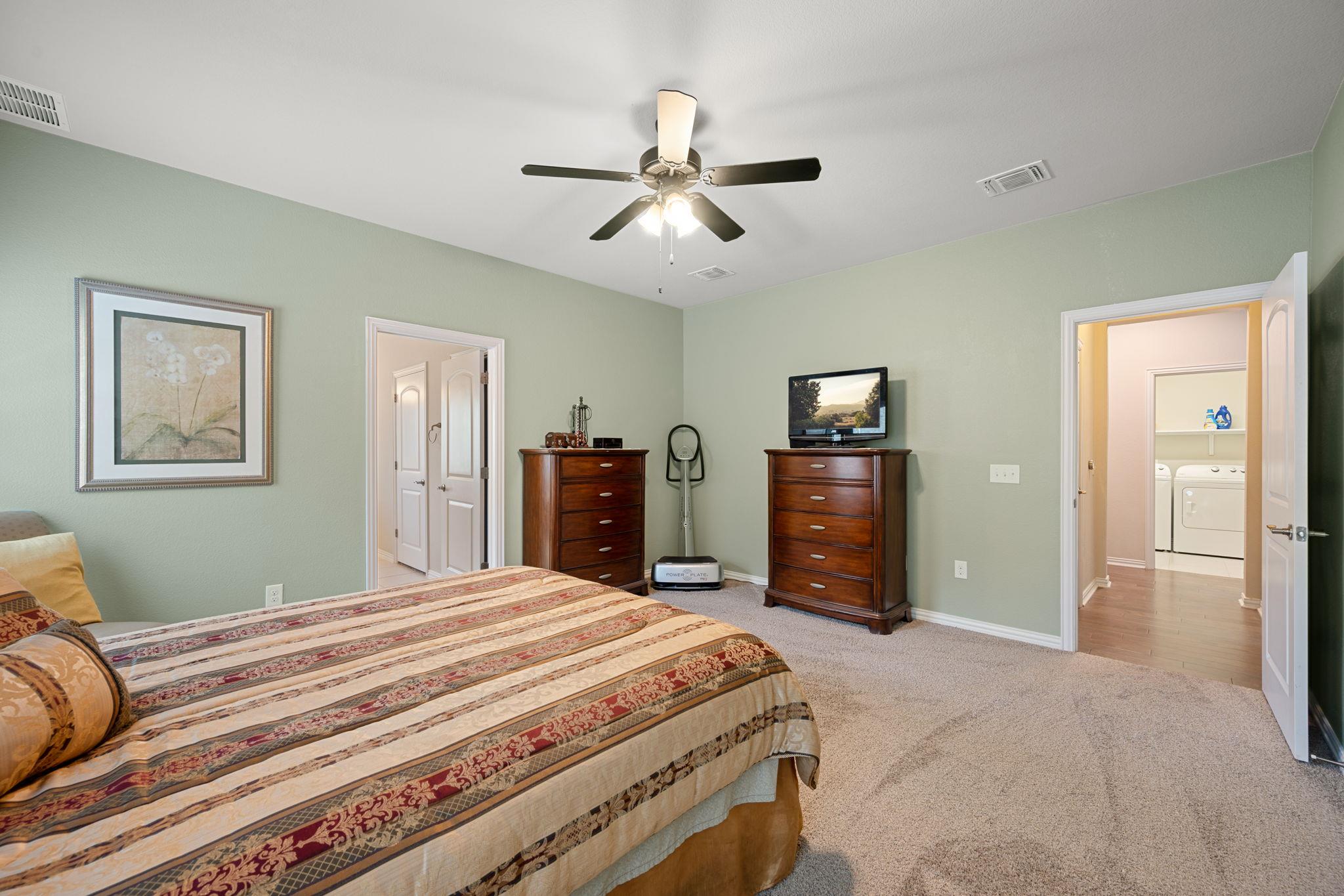 8800 Slater Dr, Austin, TX 78747