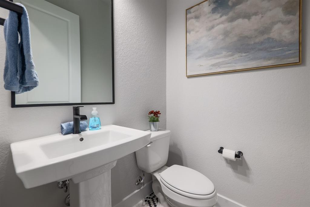 3907 TILLEY St, Austin, TX 78723