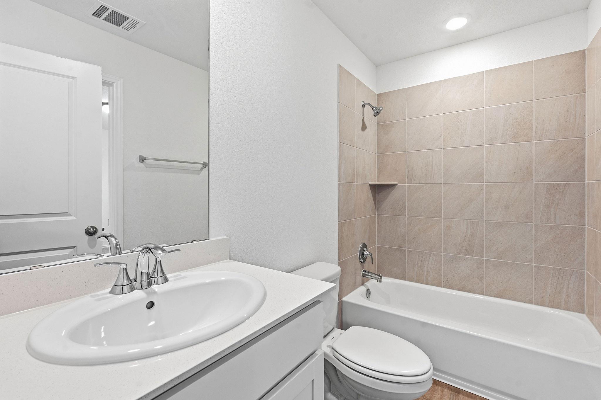 164 Cinnabar Ln # 4, Kyle, TX 78640