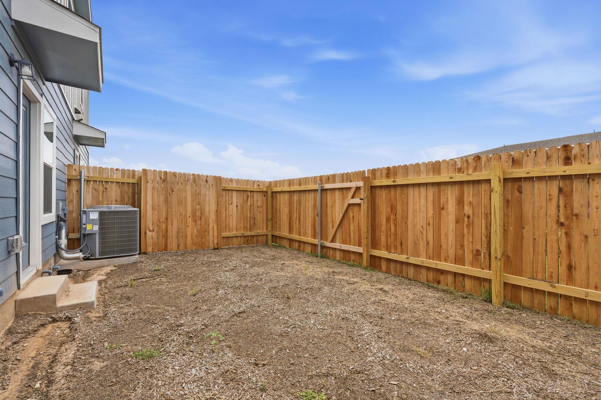 164 Cinnabar Ln # 4, Kyle, TX 78640