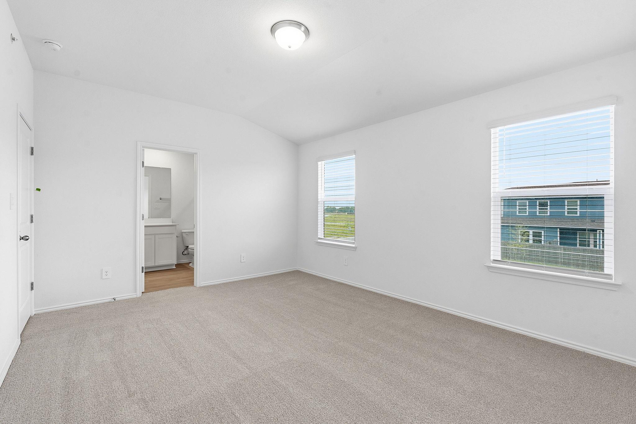 164 Cinnabar Ln # 4, Kyle, TX 78640