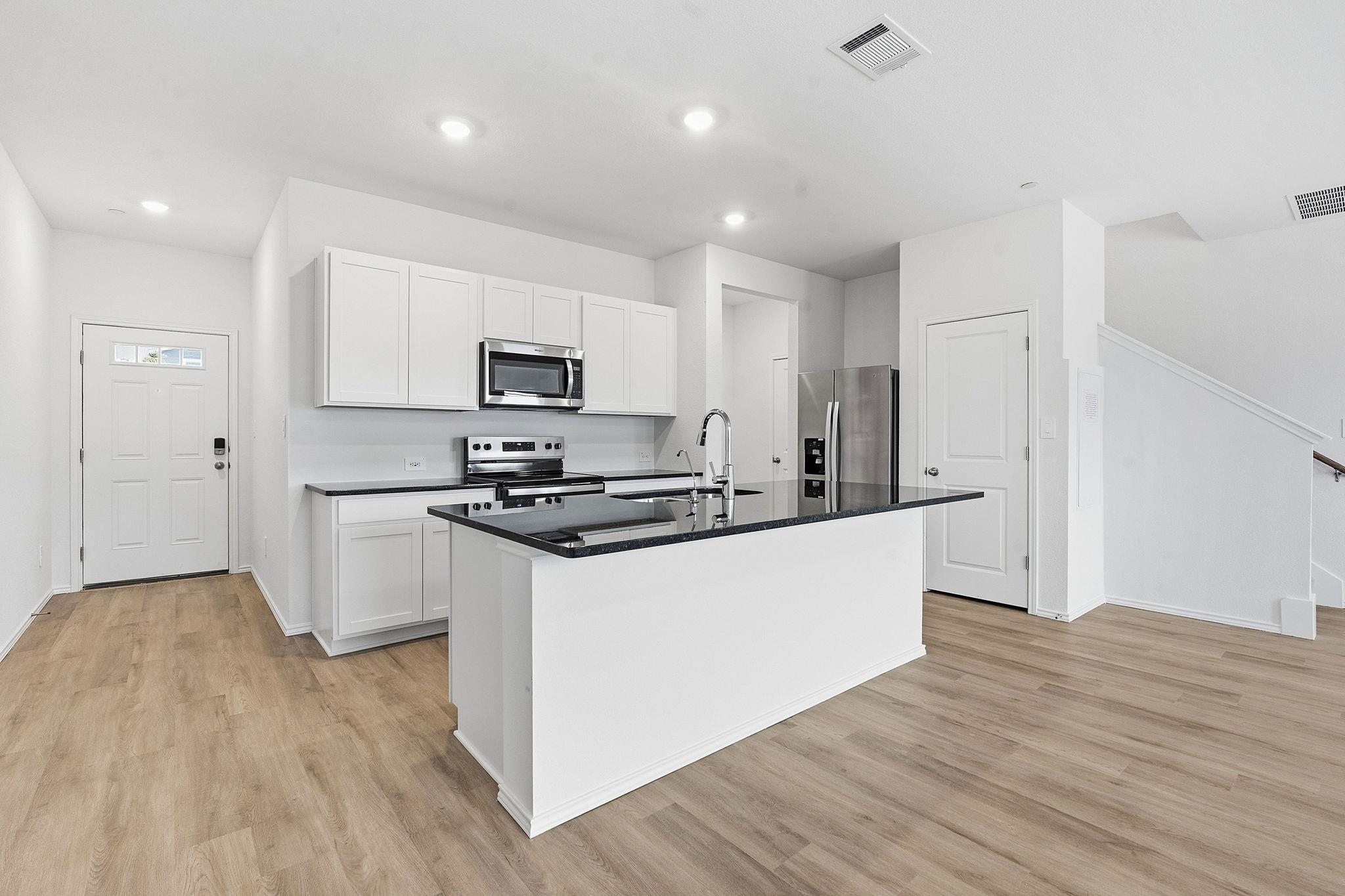 164 Cinnabar Ln # 4, Kyle, TX 78640