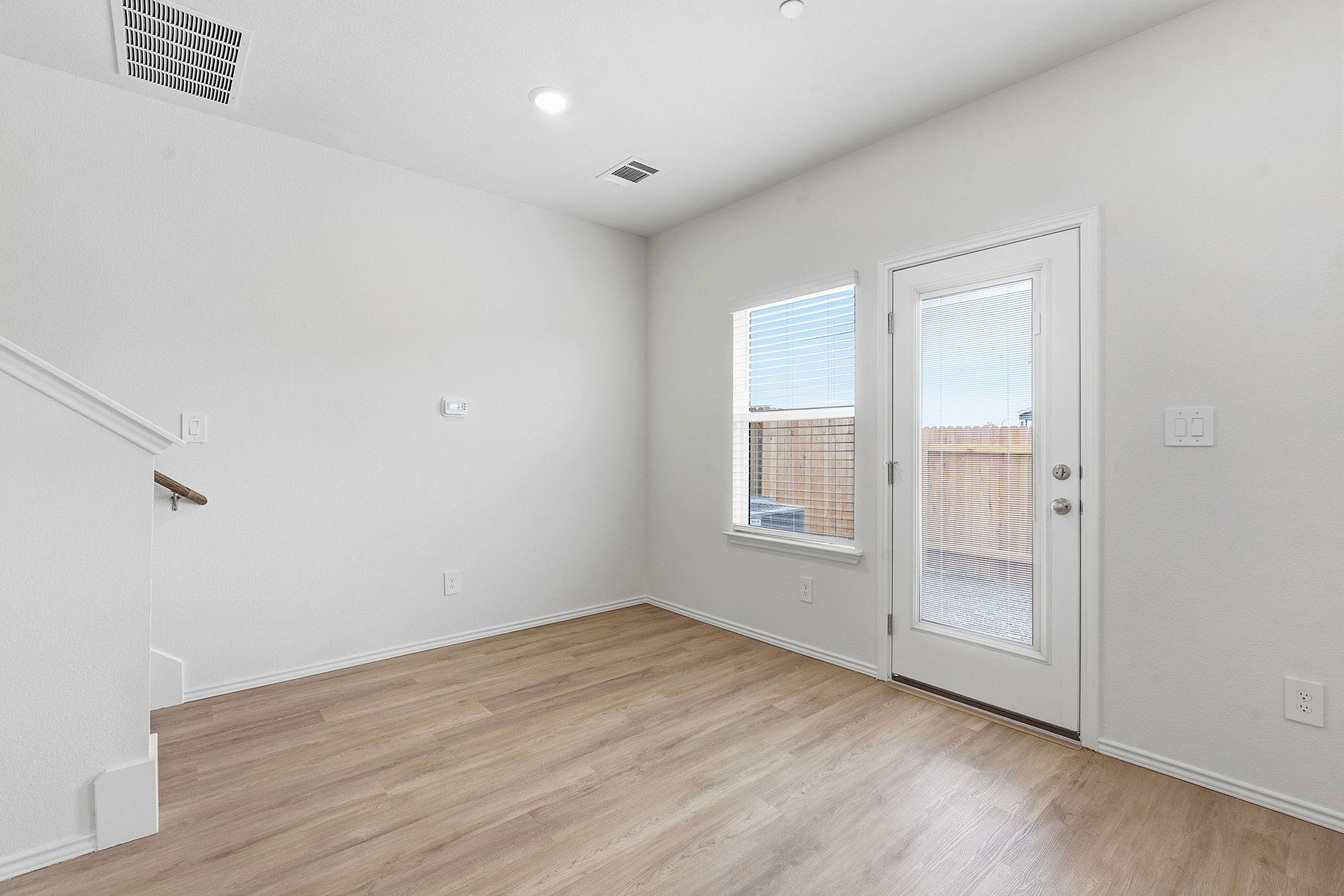 164 Cinnabar Ln # 4, Kyle, TX 78640