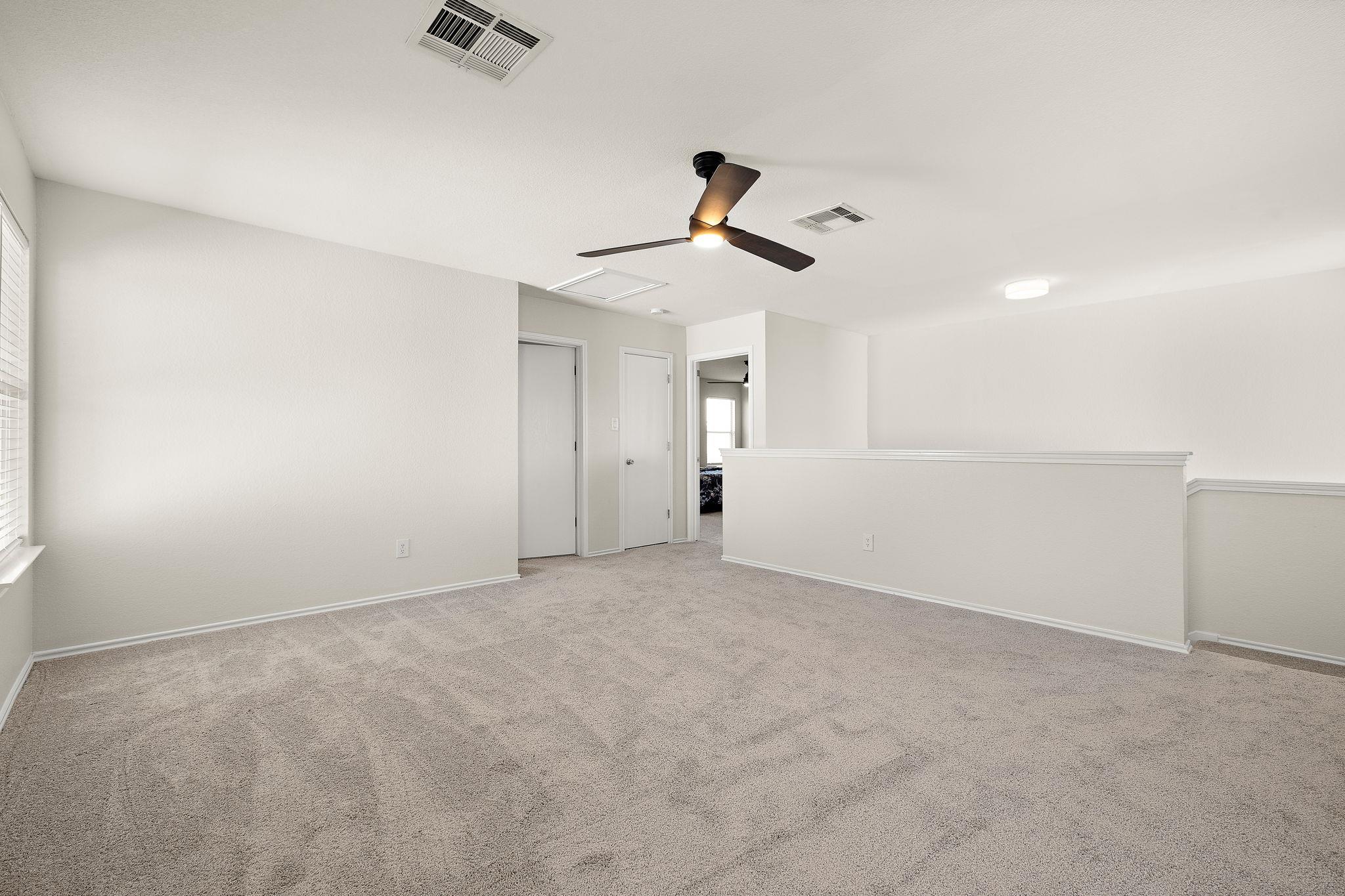 214 Brown St, Hutto, TX 78634