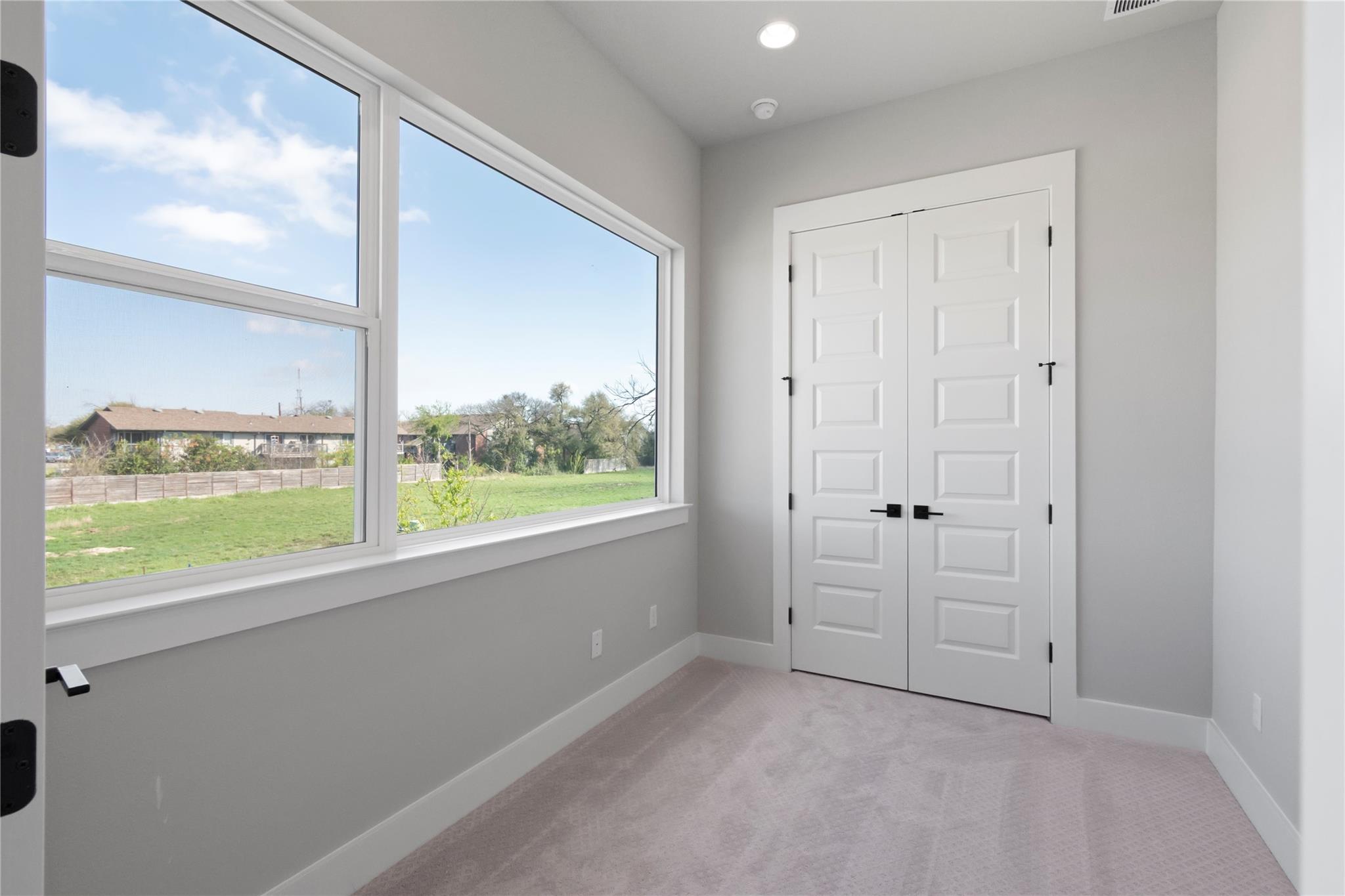 1205 Friends Cv, Round Rock, TX 78681