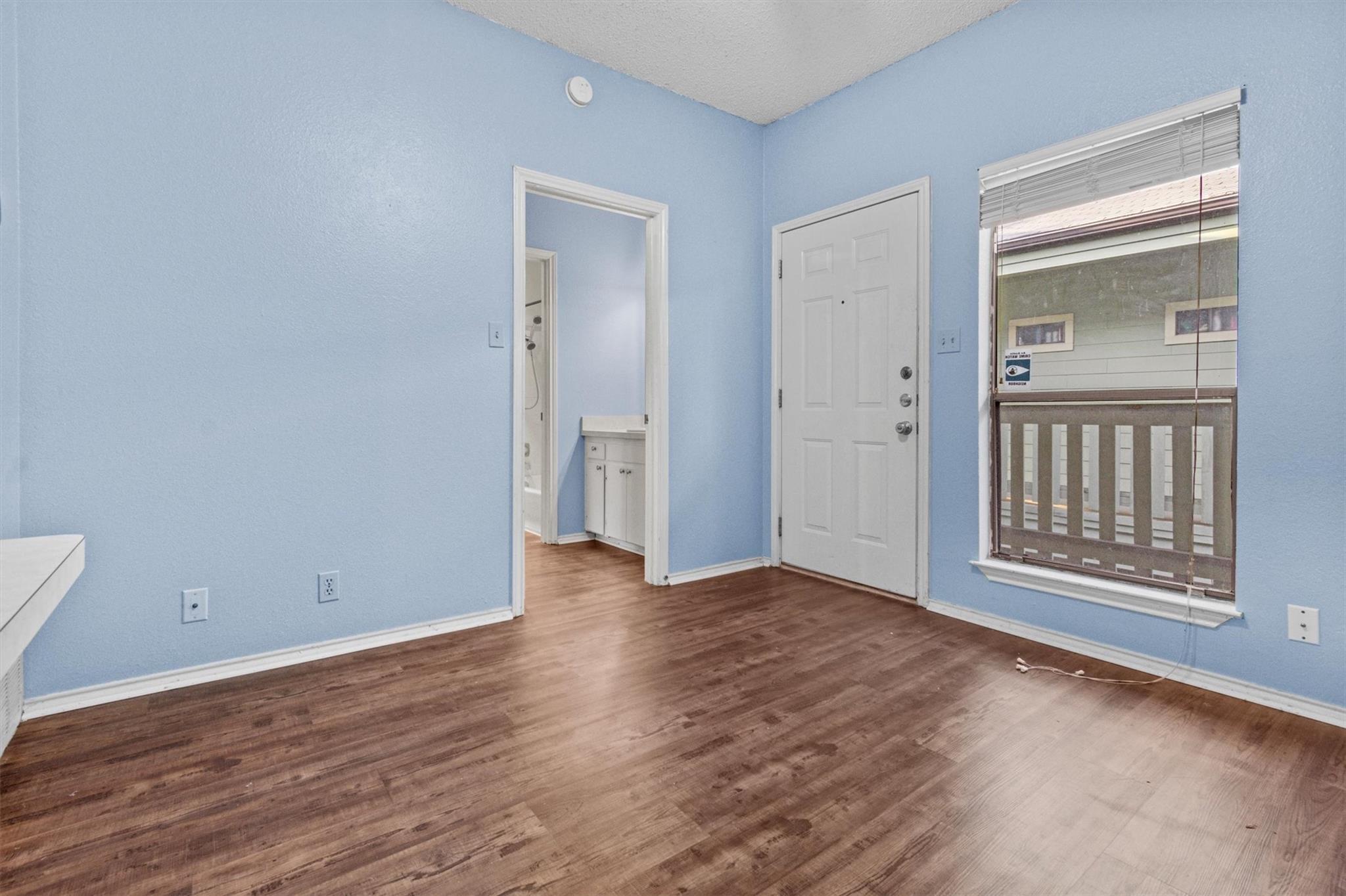 3206 King St # 204, Austin, TX 78705