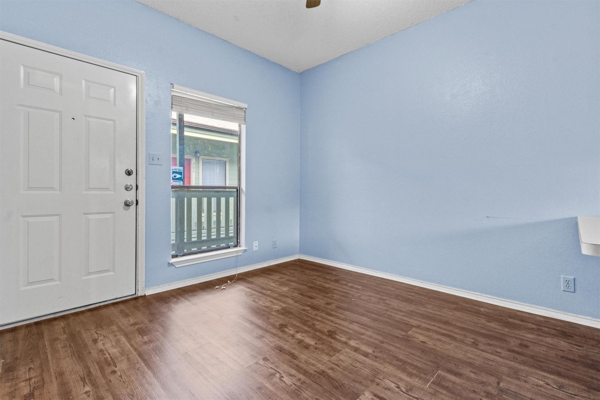3206 King St # 204, Austin, TX 78705