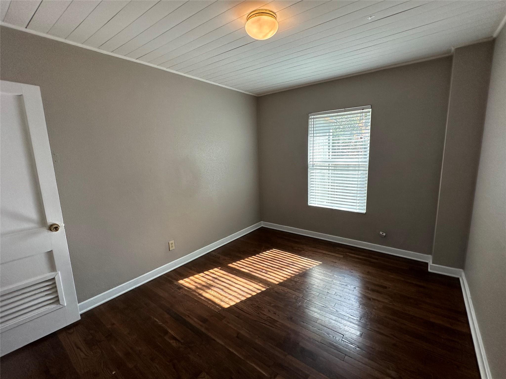 5216 McCarty W # 3, Austin, TX 78749