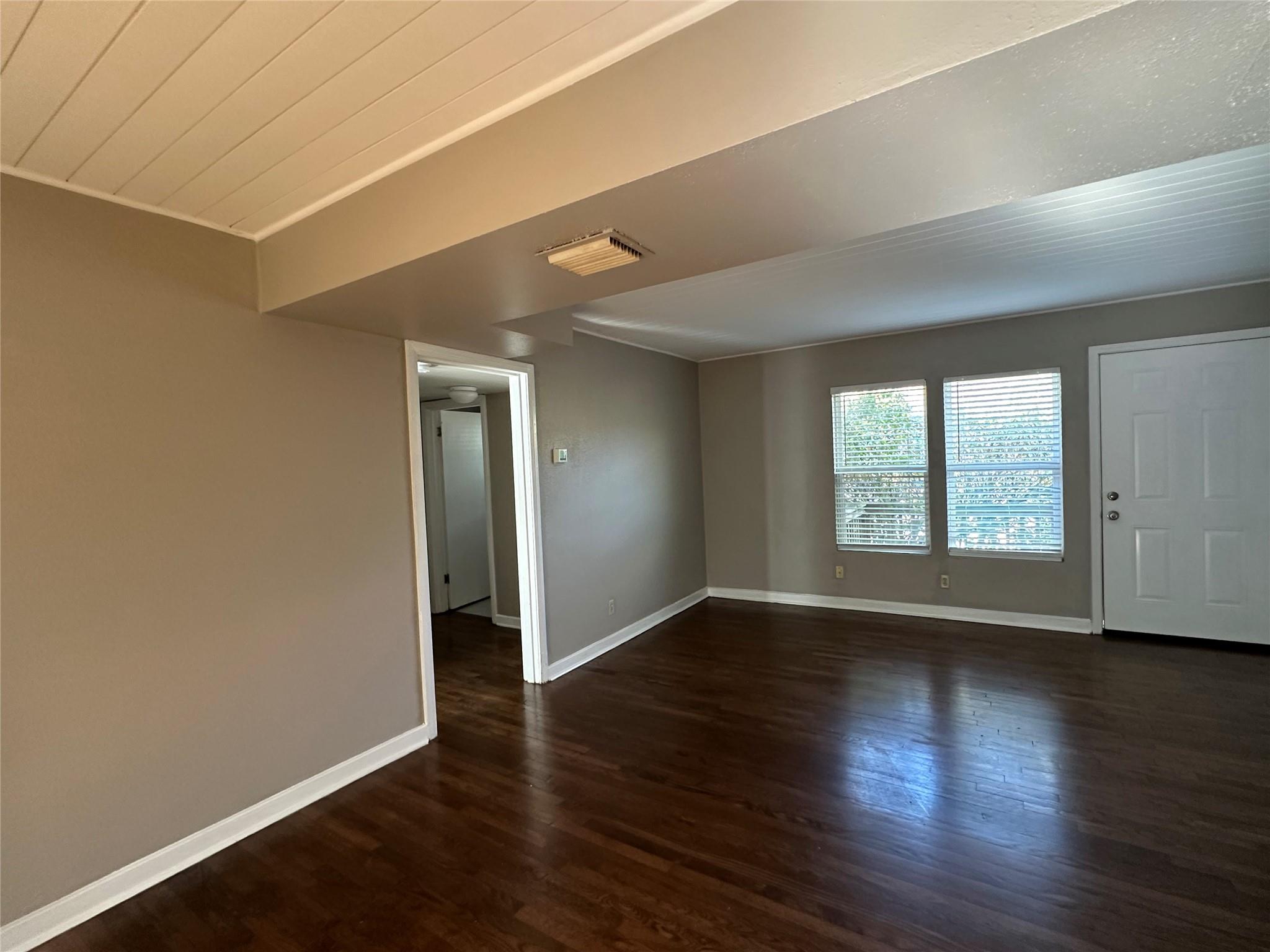 5216 McCarty W # 3, Austin, TX 78749