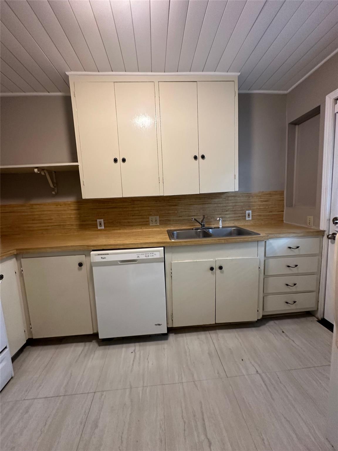 5216 McCarty W # 3, Austin, TX 78749