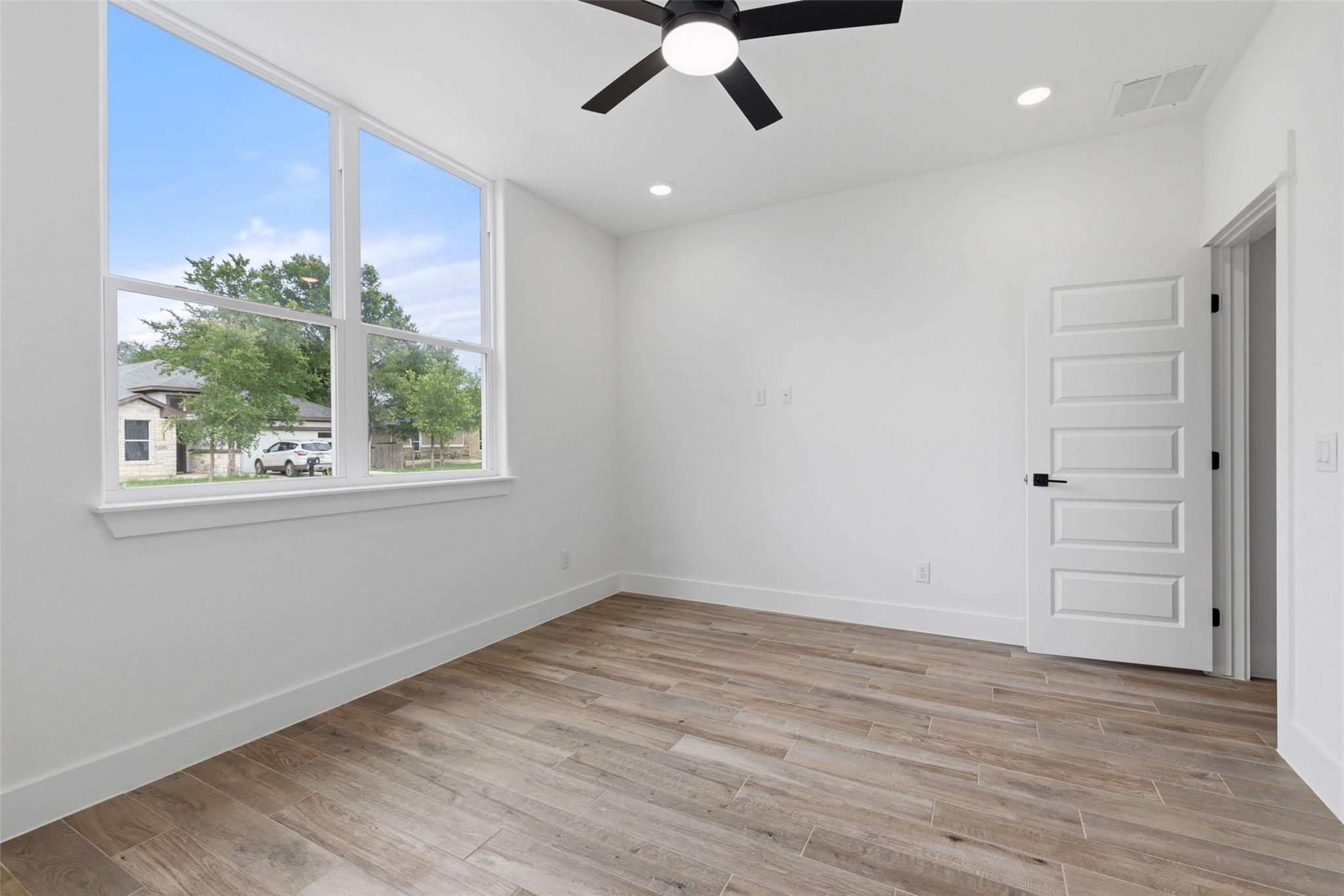 113 Mokulua Ln, Bastrop, TX 78602