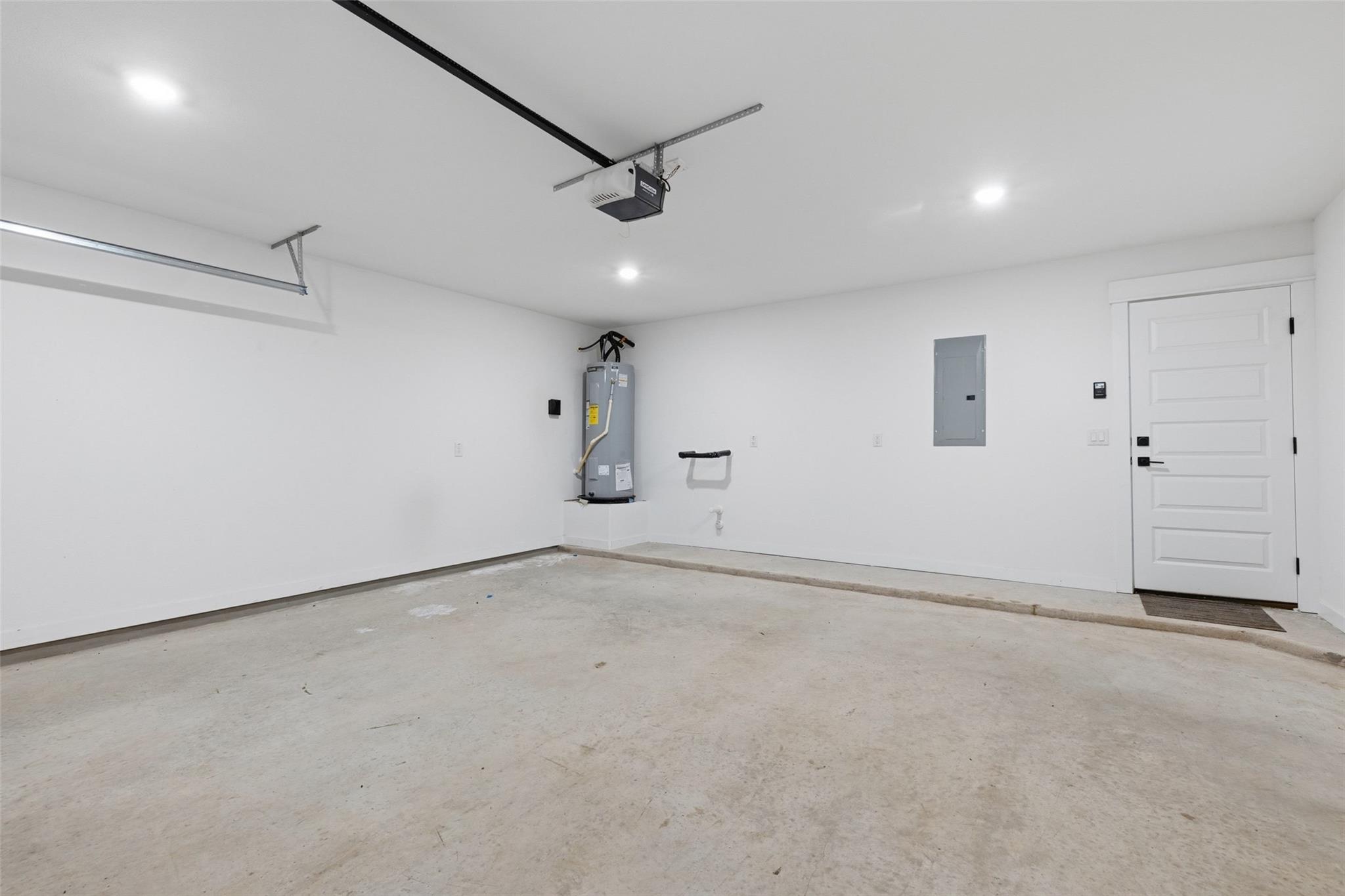 113 Mokulua Ln, Bastrop, TX 78602