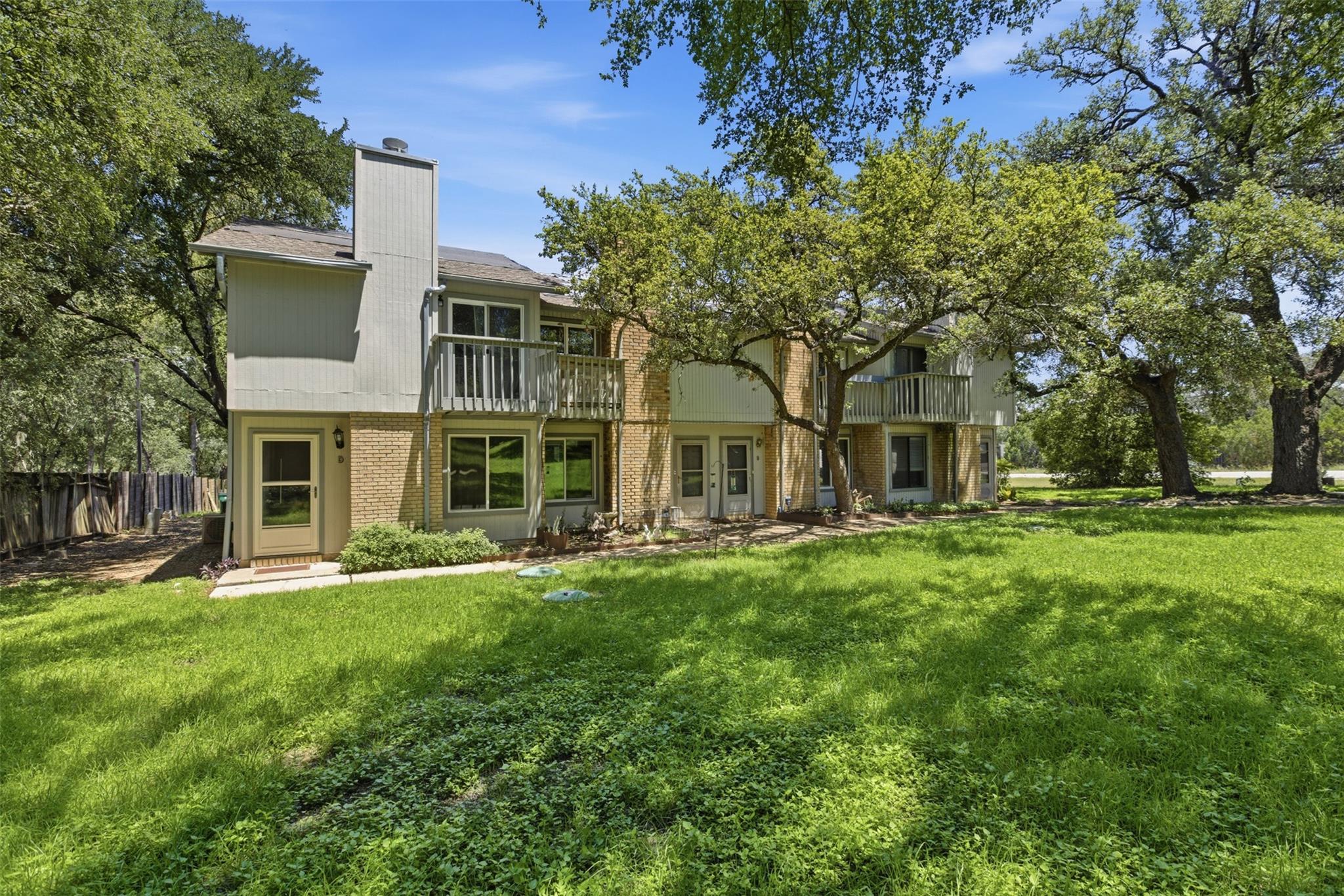 4204 Hudson Bend Rd # B, Austin, TX 78734