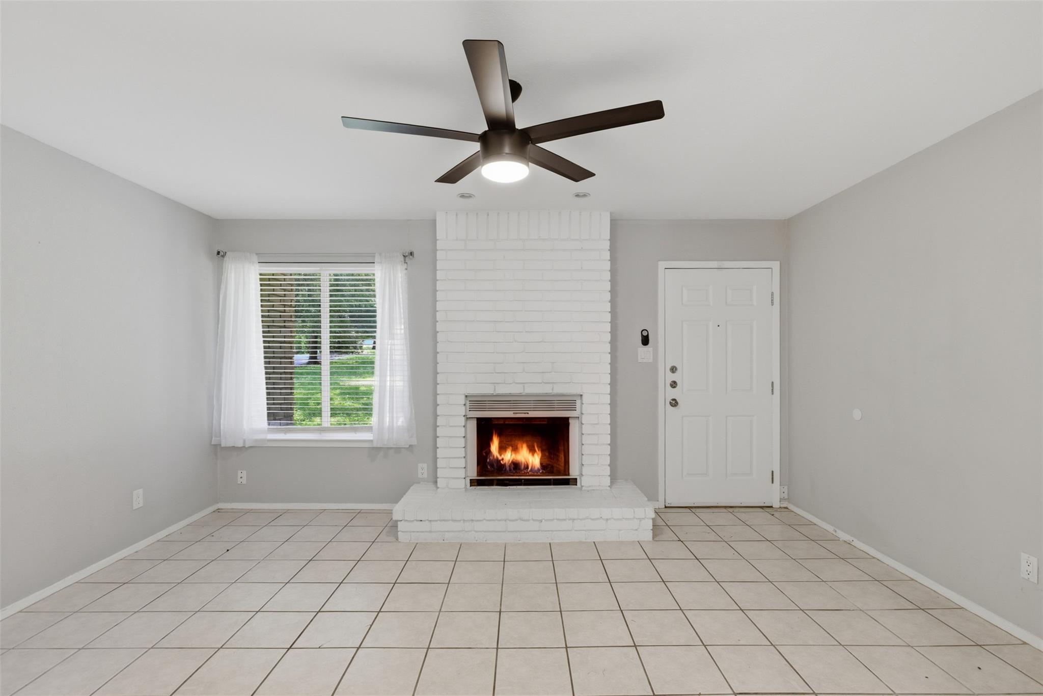4204 Hudson Bend Rd # B, Austin, TX 78734