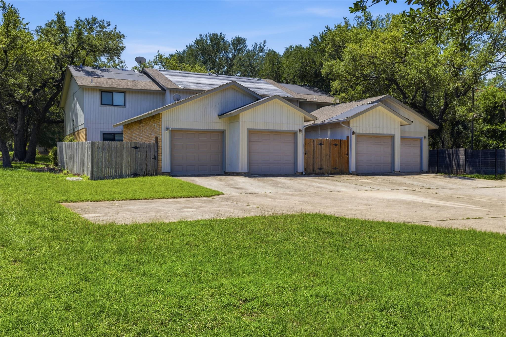 4204 Hudson Bend Rd # B, Austin, TX 78734