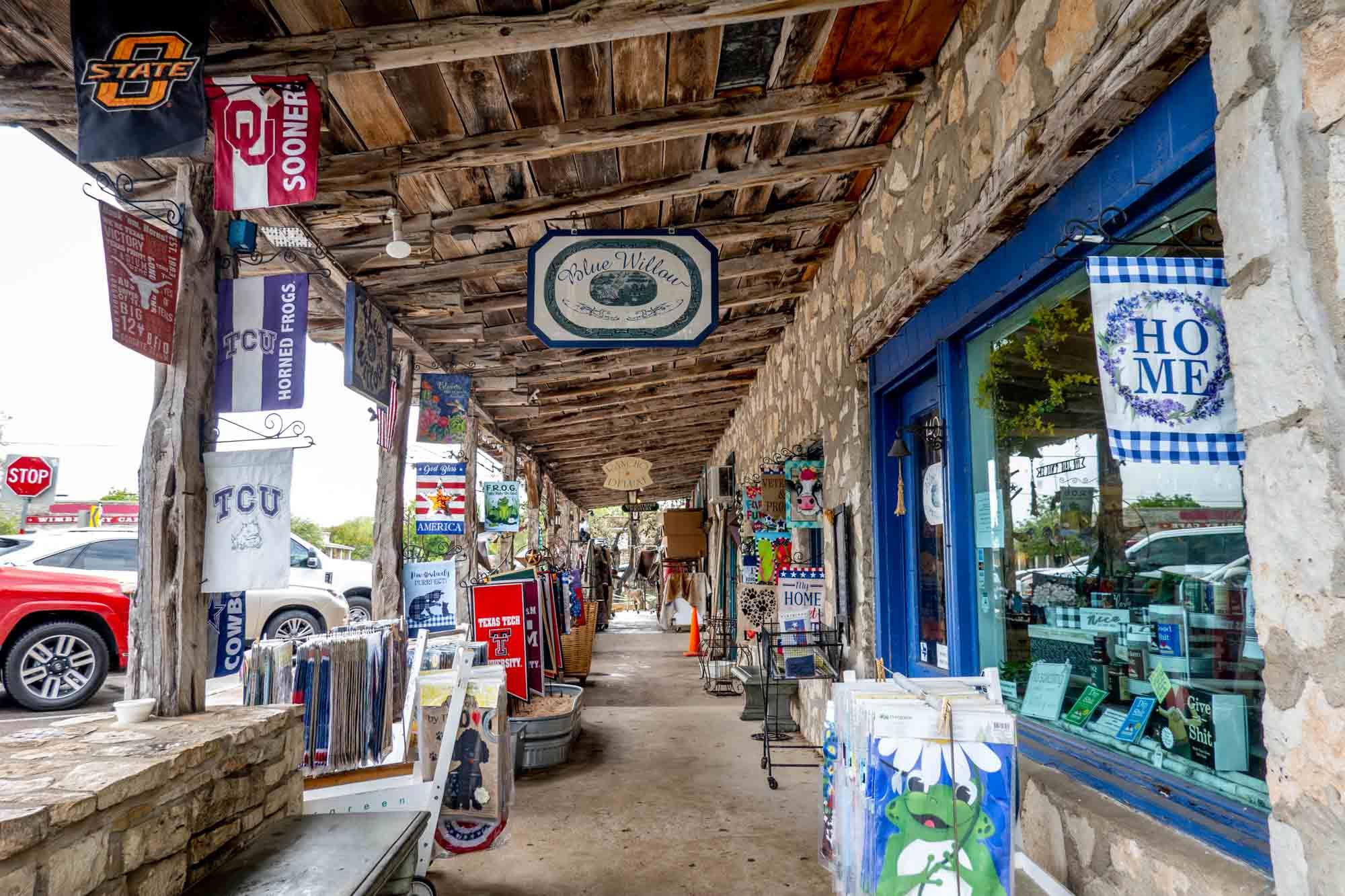 26 Quiet Meadow Cir, Wimberley, TX 78676