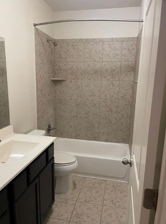 2212 Creekside Ln # D, Georgetown, TX 78626