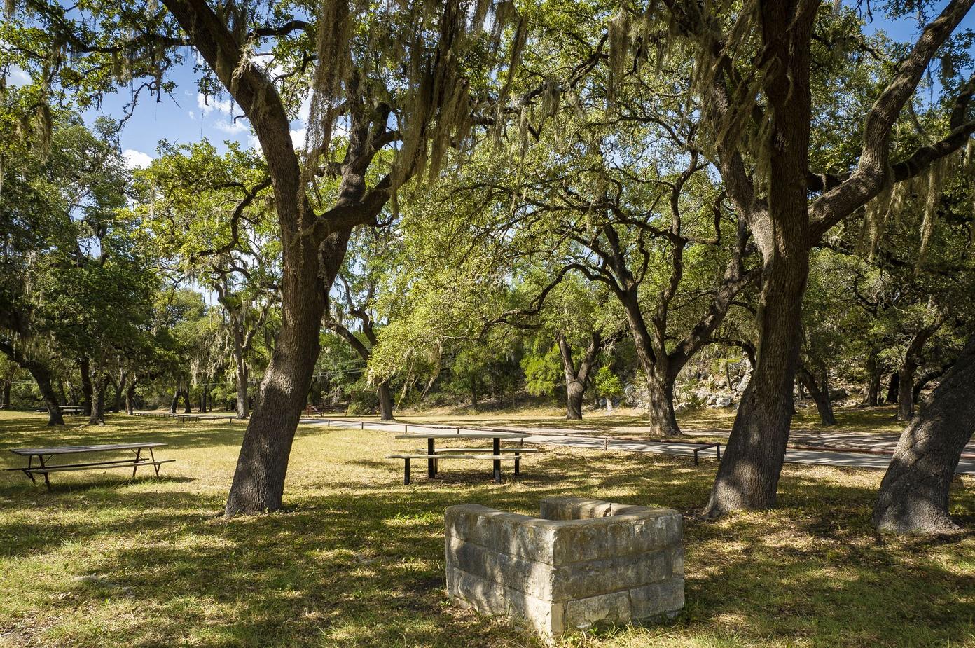 1878 Winding Creek Trl, Spring Branch, TX 78070
