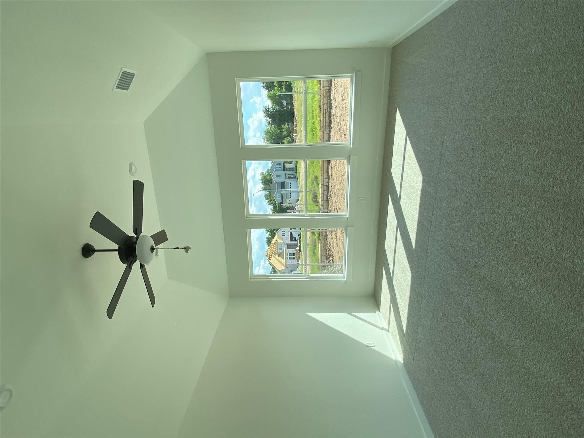2251 Sarabanda St, Round Rock, TX 78681
