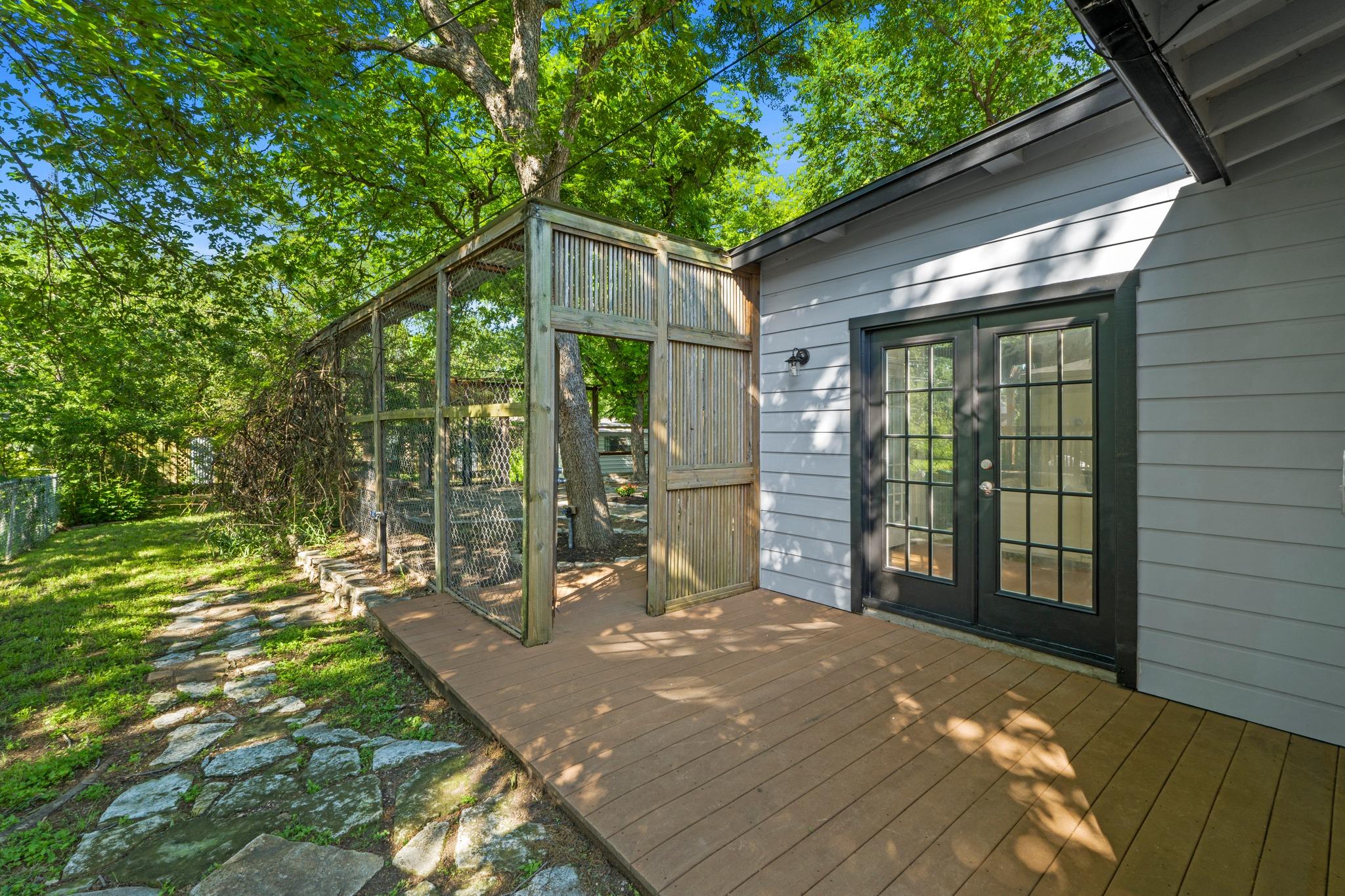 1517 Morrow St, Austin, TX 78757