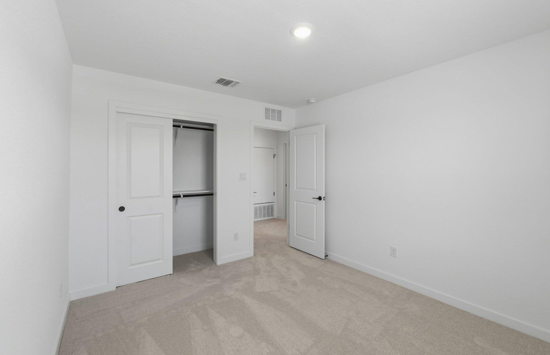 105 Amista Dr, Liberty Hill, TX 78642