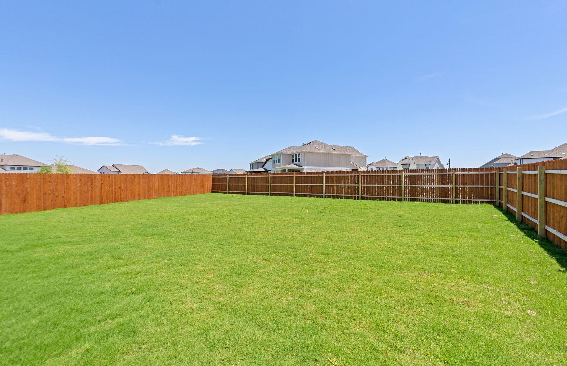 105 Amista Dr, Liberty Hill, TX 78642