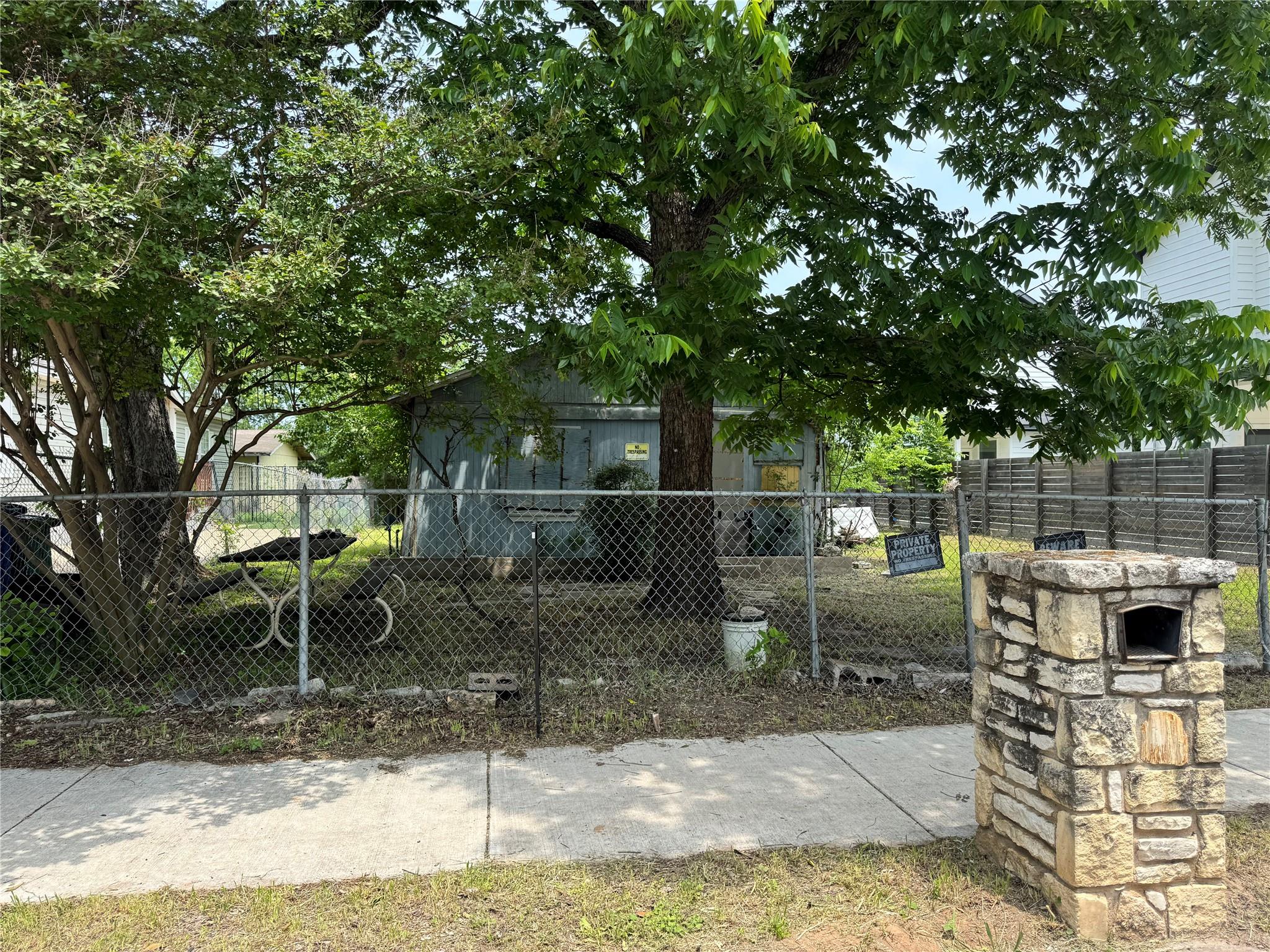 6408 Porter St, Austin, TX 78741