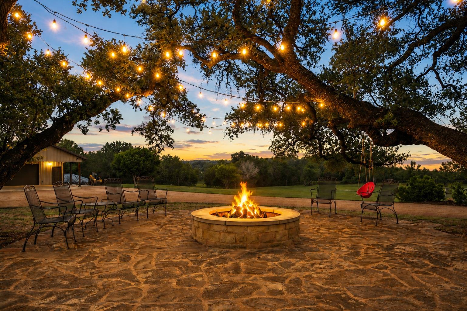 101 Shady Oaks Trl, Liberty Hill, TX 78642