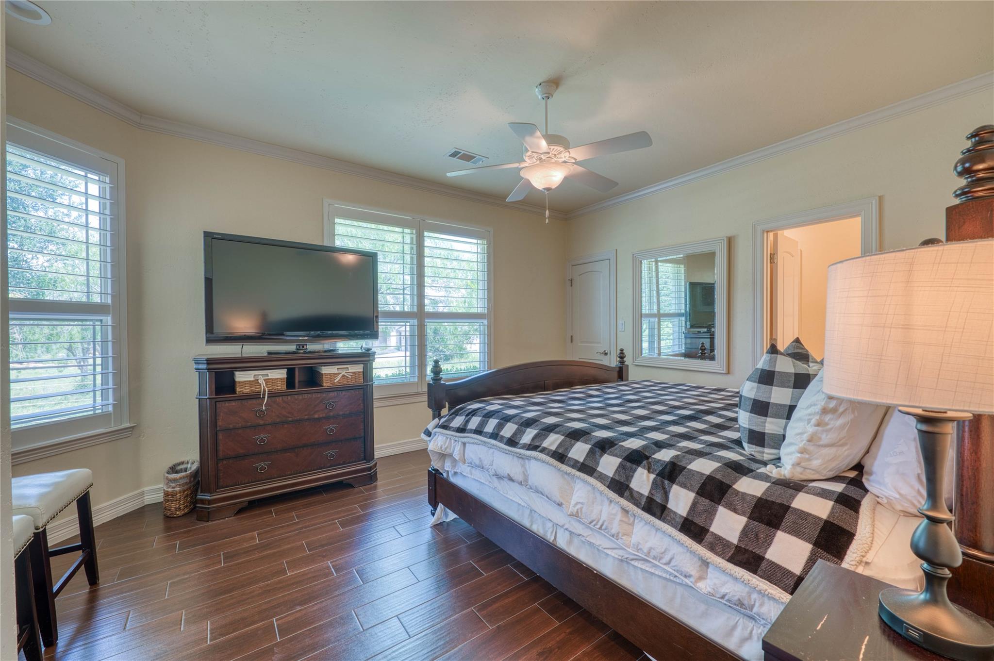 604 Fault Line Dr, Horseshoe Bay, TX 78657