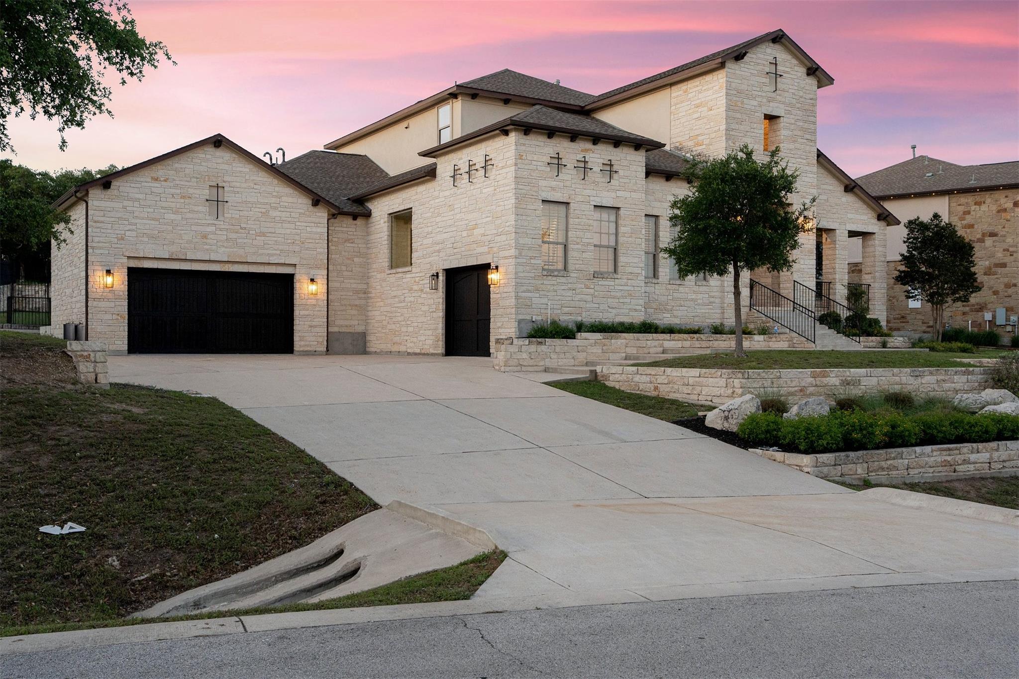 6300 Bernia Dr, Austin, TX 78739