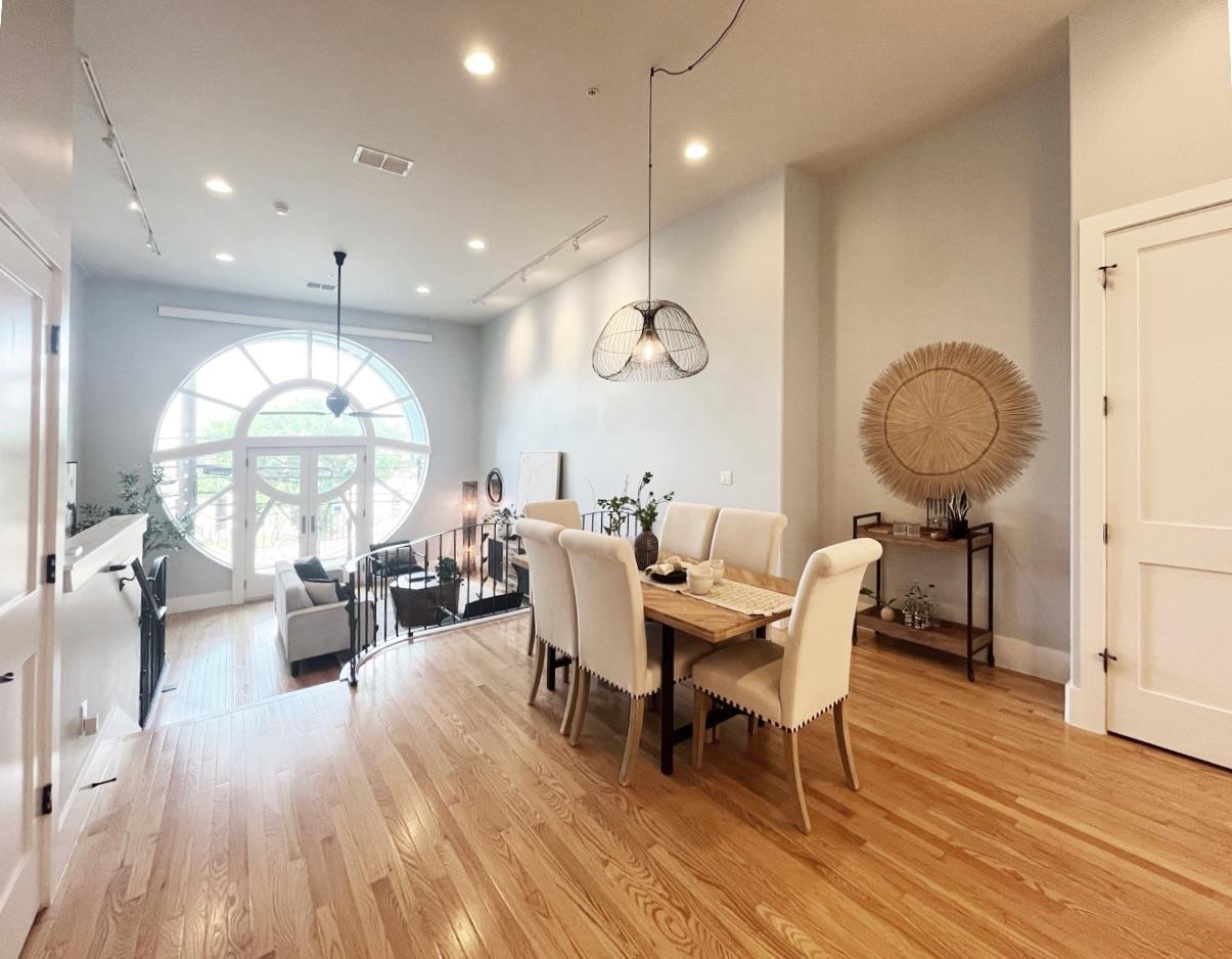 206 E Live Oak St # C, Austin, TX 78704