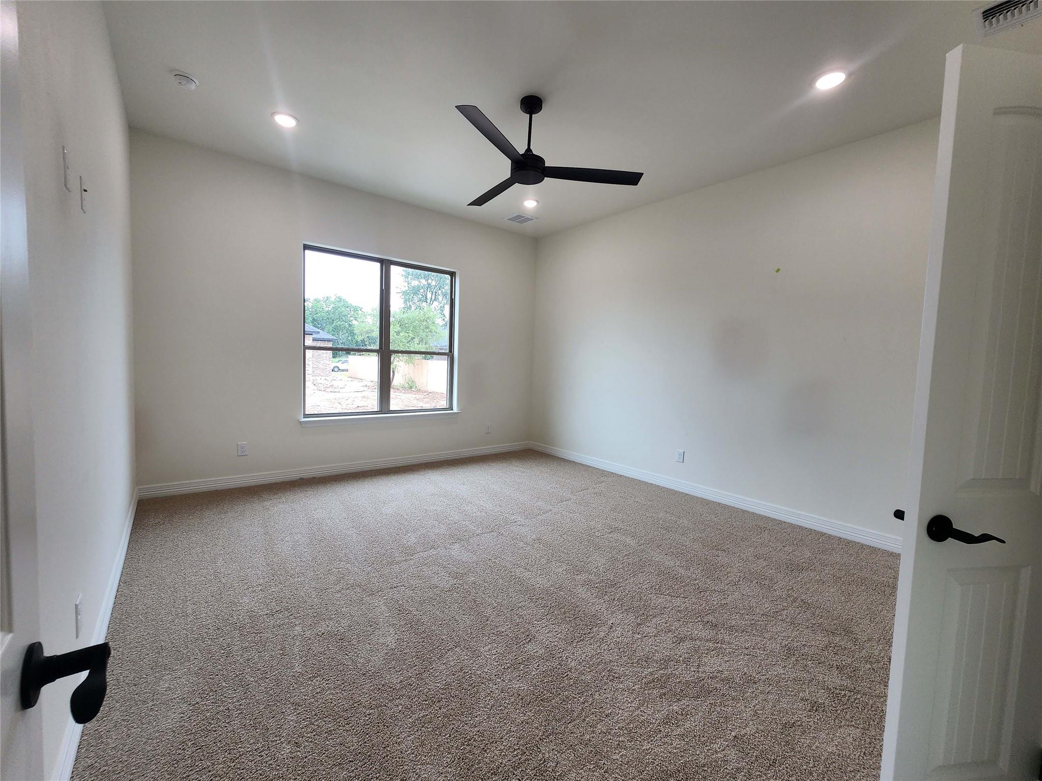 801 Golden Eagle Cv, Salado, TX 76571