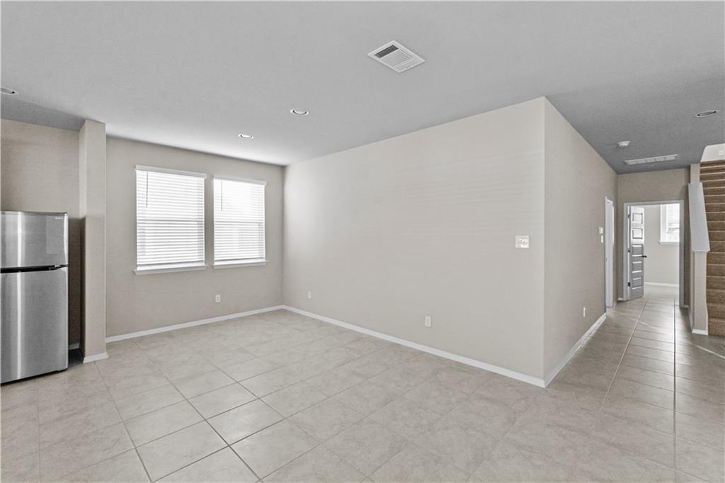 124 Fabion St, Kyle, TX 78640