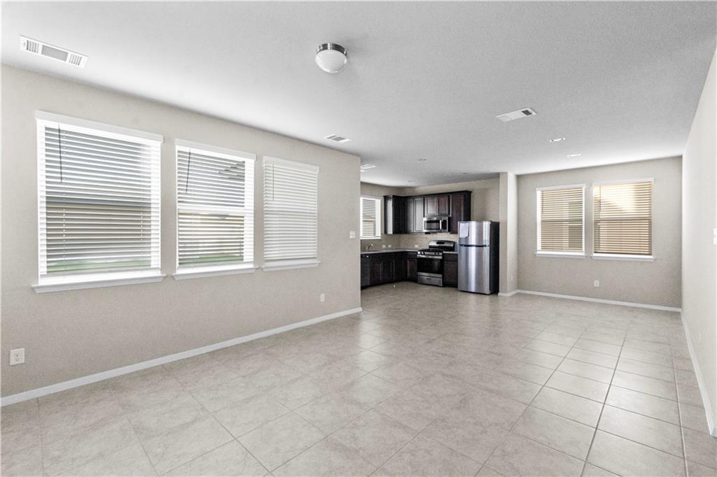 124 Fabion St, Kyle, TX 78640