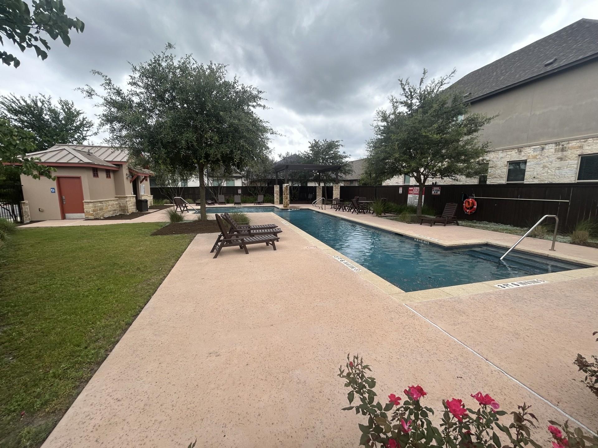 1401 Little Elm Trl # 203, Cedar Park, TX 78613