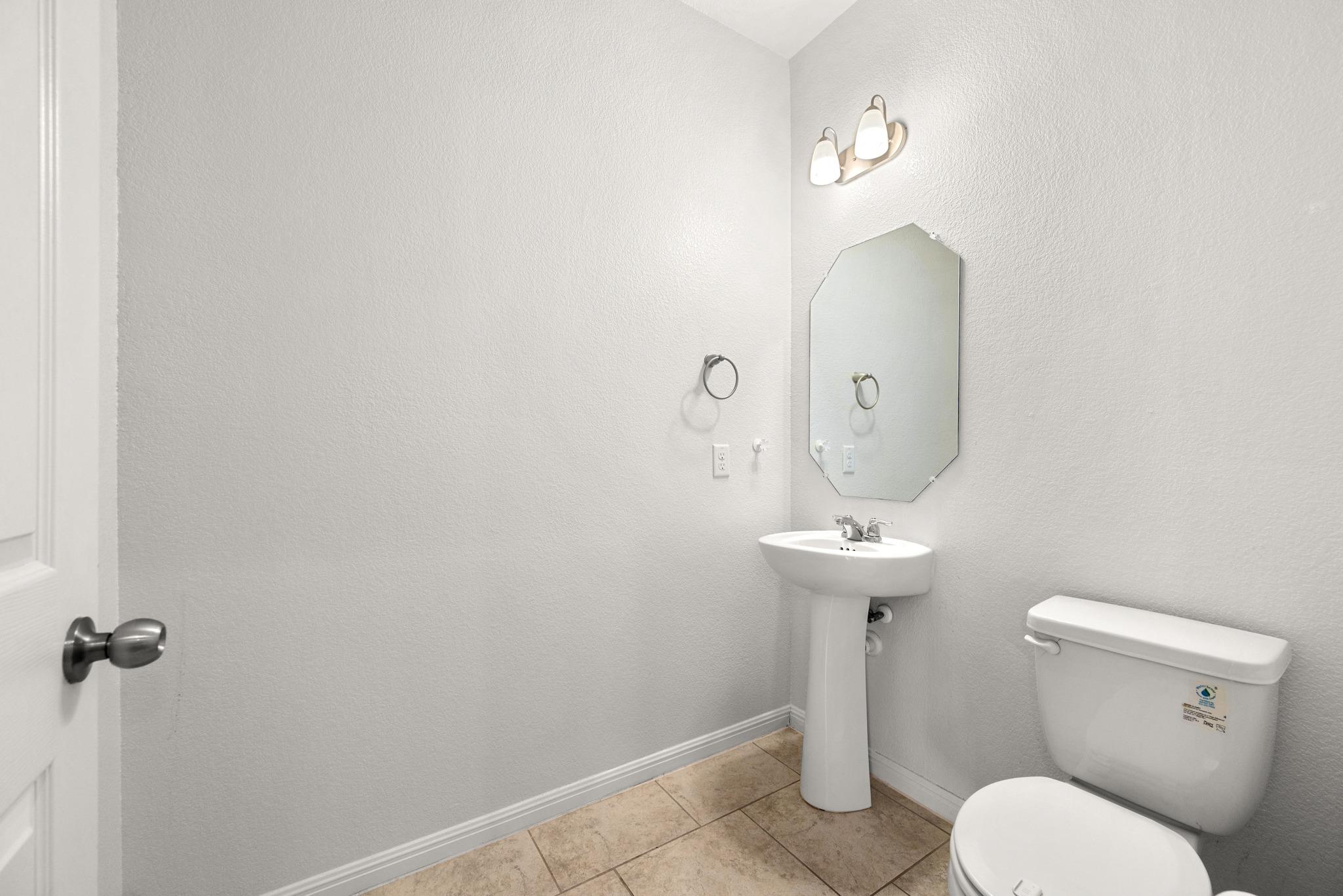1401 Little Elm Trl # 203, Cedar Park, TX 78613