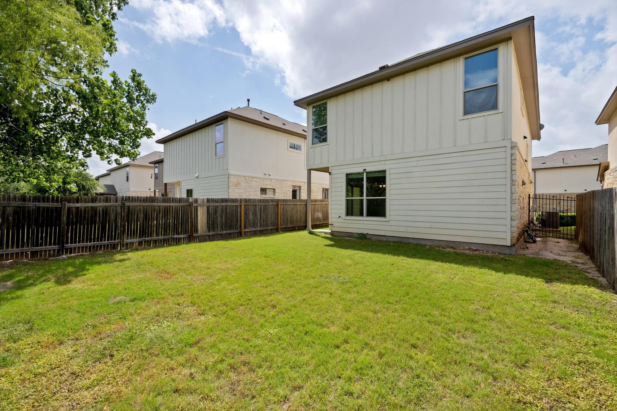 1401 Little Elm Trl # 203, Cedar Park, TX 78613
