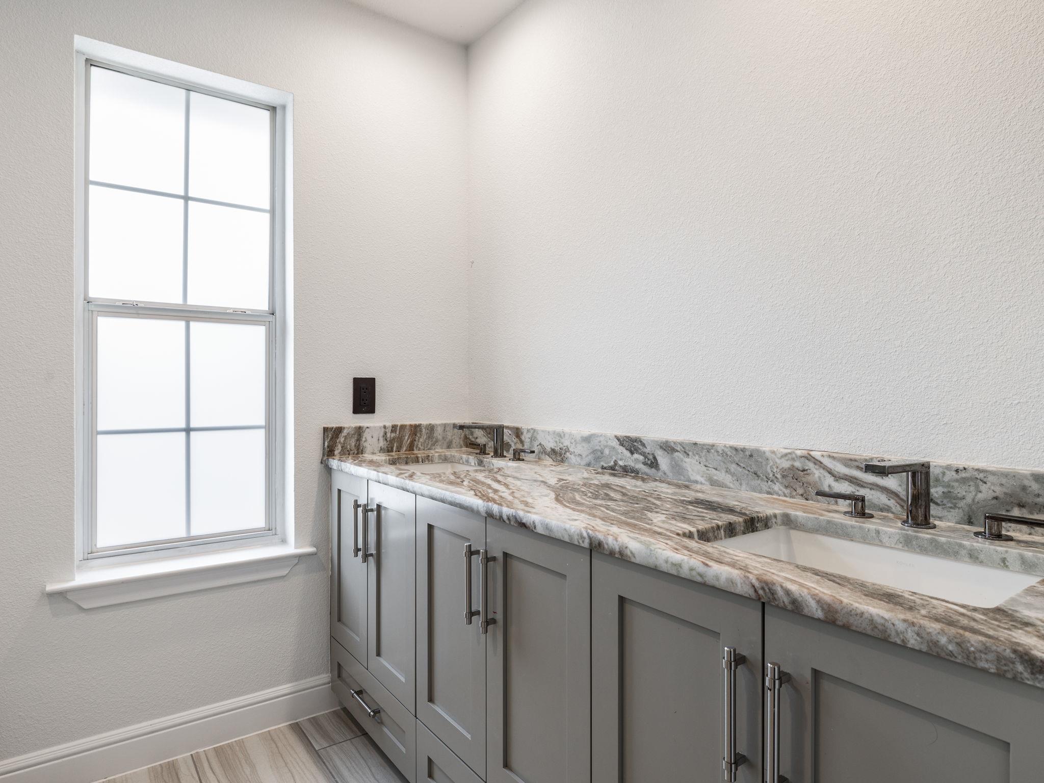 2405 Hunters Creek Cv, Cedar Park, TX 78613